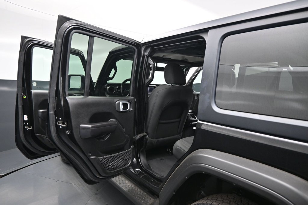 Used 2022 Jeep Wrangler Unlimited Sport AWD/4WD image 15