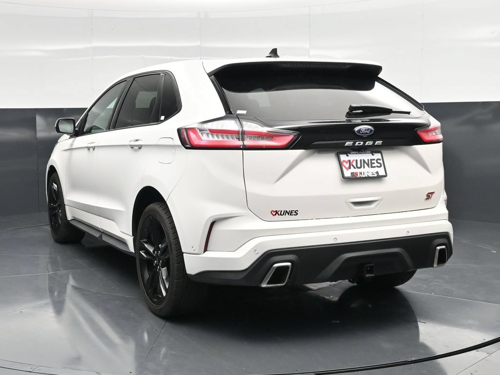 Certified 2022 Ford Edge ST w/ Equipment Group 401A AWD/4WD image 11