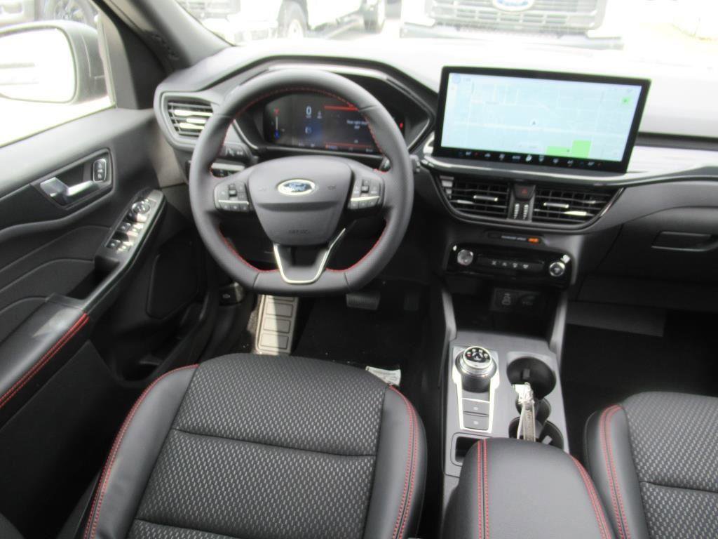 Certified 2025 Ford Escape ST-Line w/ Tech Pack #1 image 13