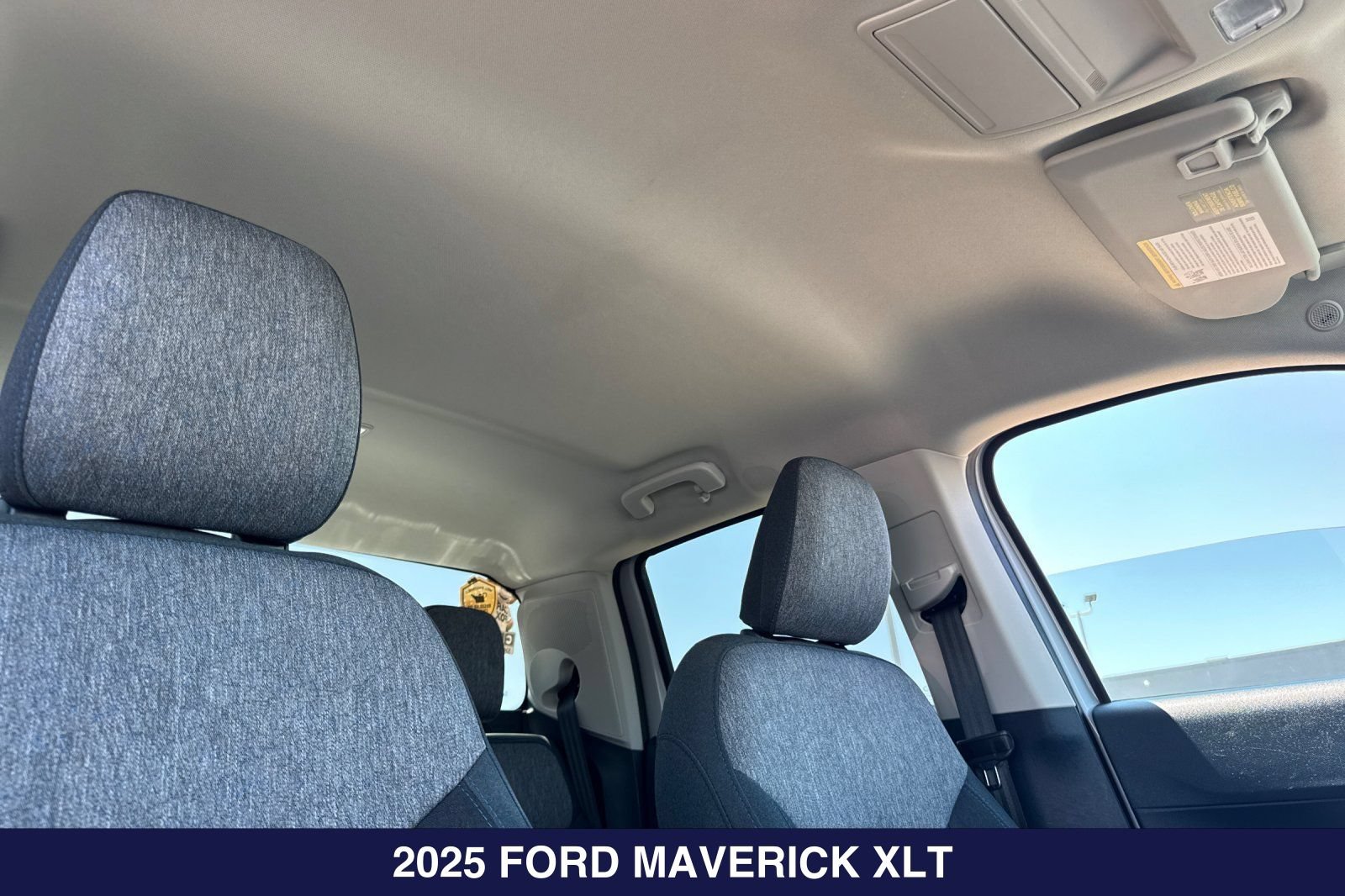 Certified 2025 Ford Maverick XLT w/ Equipment Group 302A AWD/4WD image 18