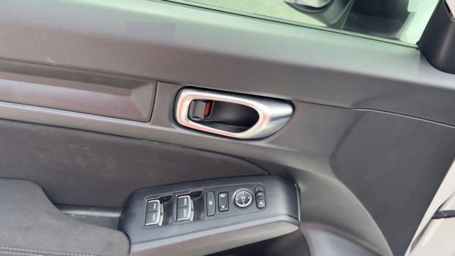 Used 2023 Honda Civic LX image 11