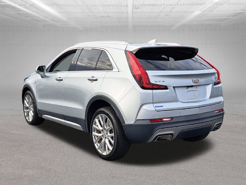 Used 2019 Cadillac XT4 Premium Luxury FWD image 4