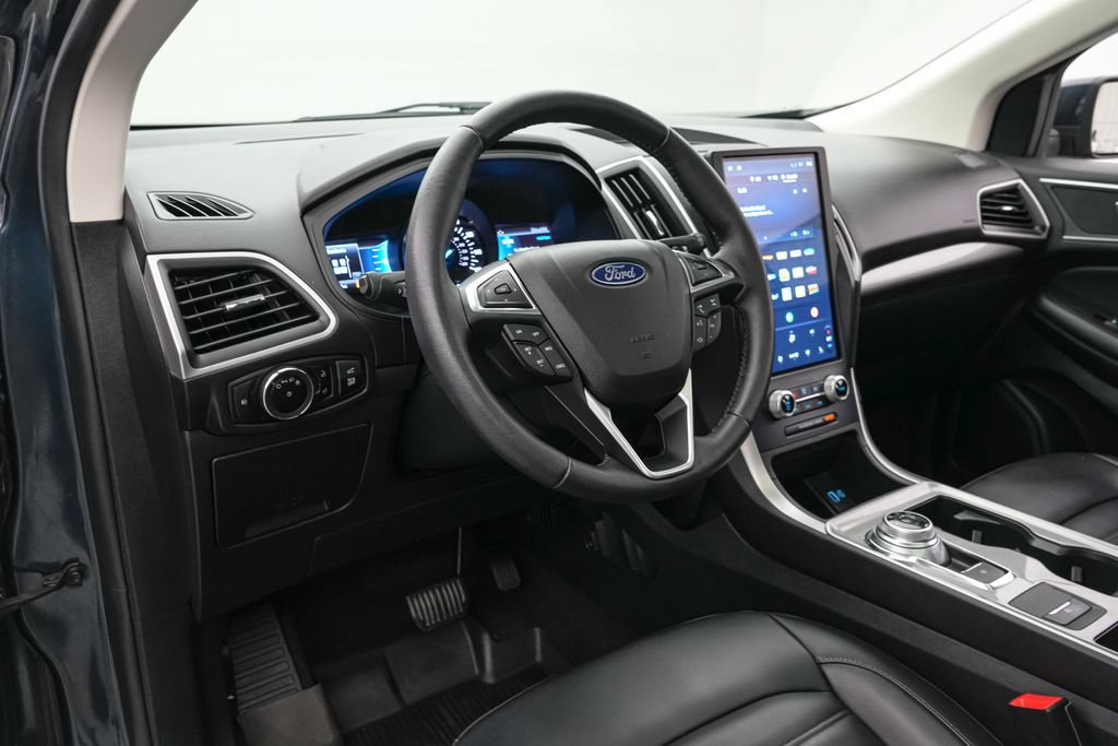 Certified 2023 Ford Edge SEL w/ Convenience Package AWD/4WD image 12