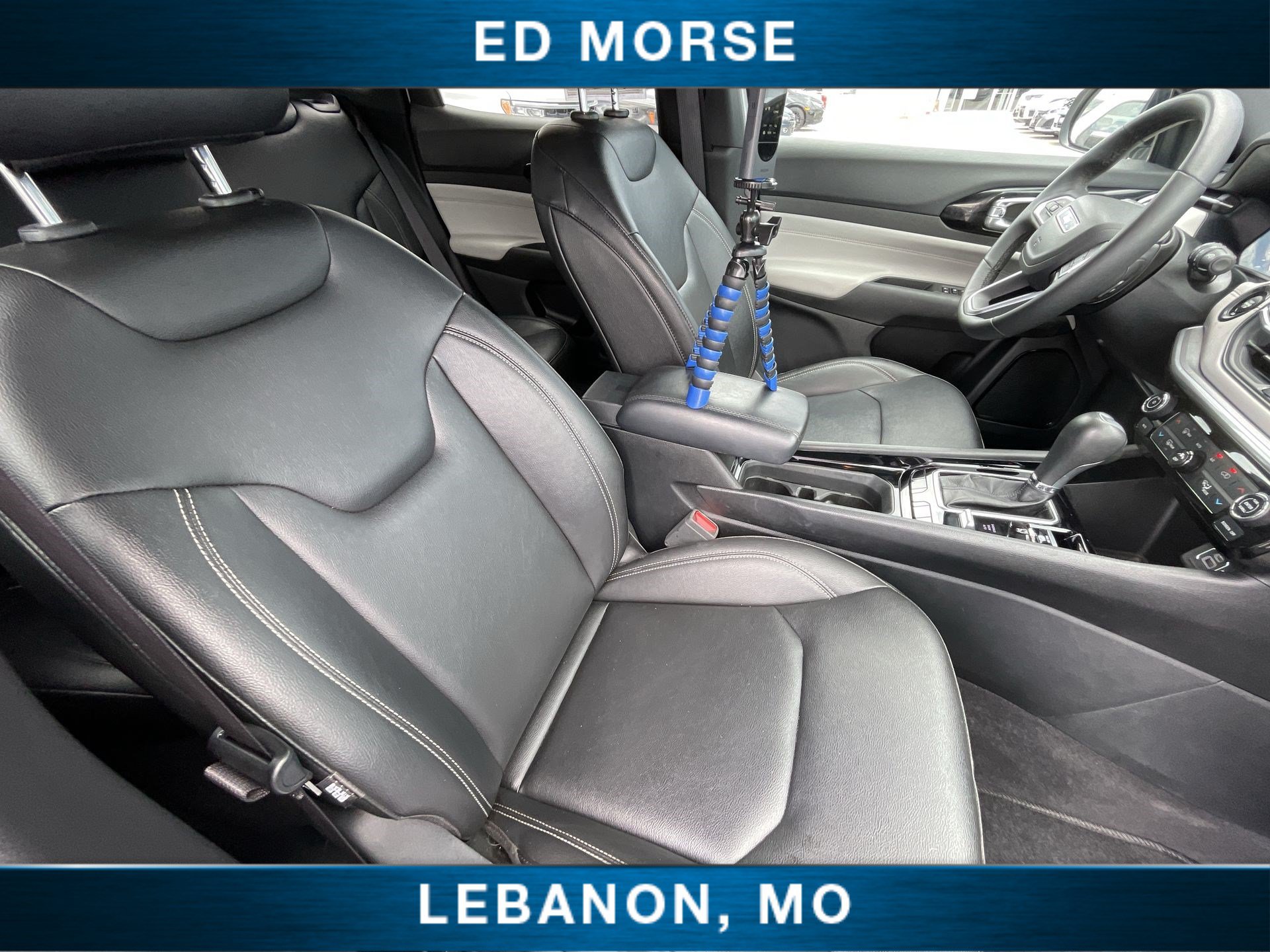 Used 2025 Jeep Compass Limited AWD/4WD image 25