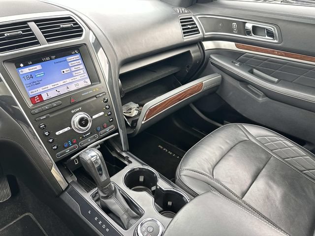 Certified 2019 Ford Explorer Platinum AWD/4WD image 33