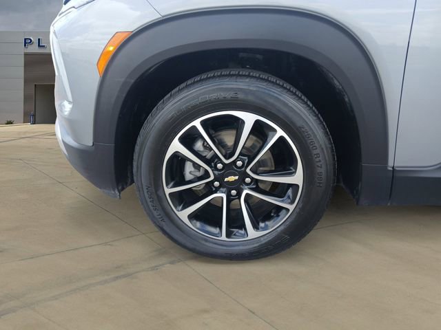 Used 2024 Chevrolet TrailBlazer LT FWD image 14