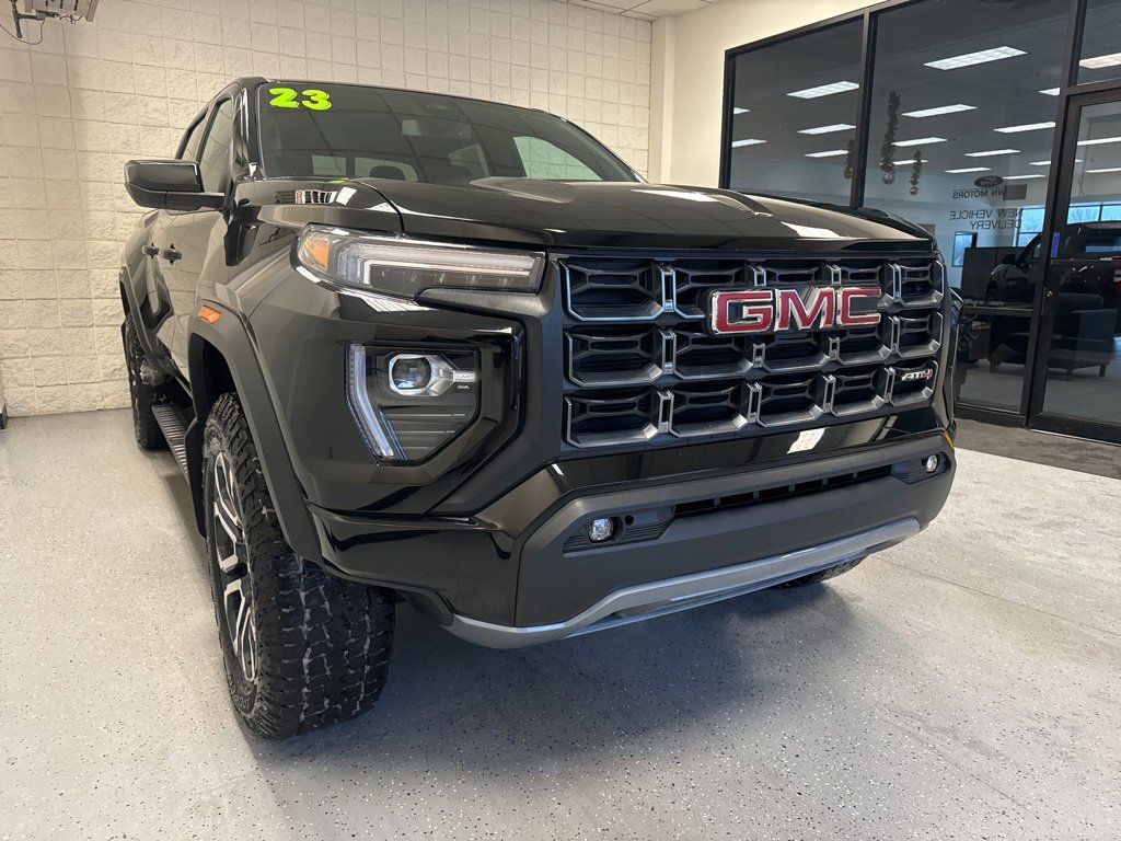 Used 2023 GMC Canyon AT4 w/ AT4 Premium Package image 2