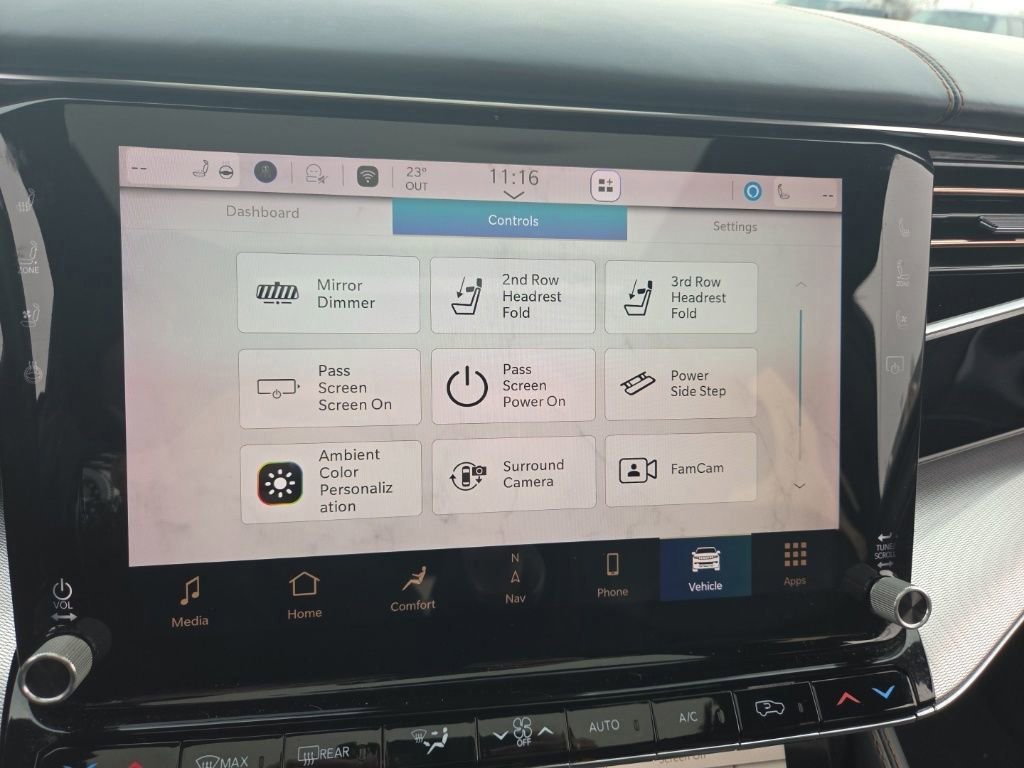 Used 2022 Jeep Grand Wagoneer Series III w/ Rear Seat Video Group 1 image 32