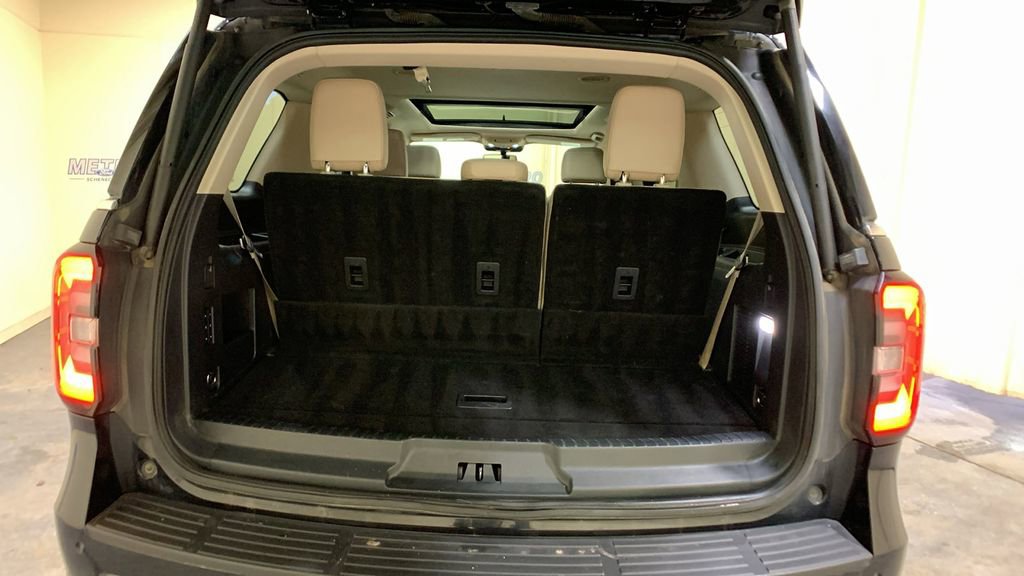 Certified 2023 Ford Expedition Limited AWD/4WD image 18