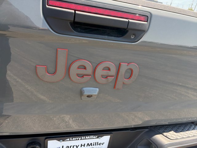 Used 2020 Jeep Gladiator Mojave AWD/4WD image 24