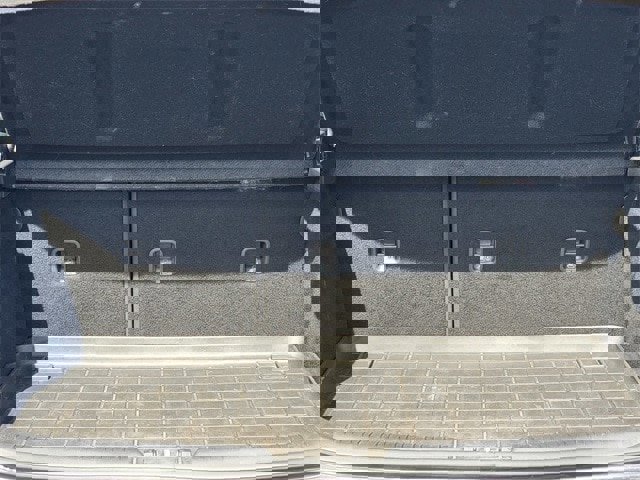 Used 2019 Hyundai Elantra GT image 22