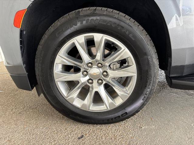 Used 2022 Chevrolet Suburban Premier AWD/4WD image 29