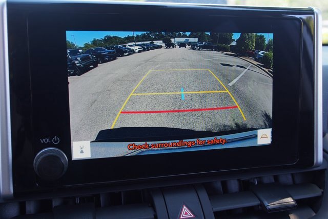 Used 2024 Toyota RAV4 LE FWD image 28
