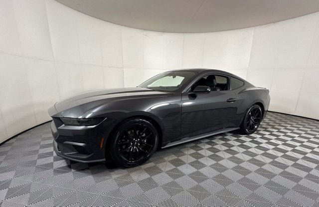 Certified 2024 Ford Mustang Coupe RWD image 2