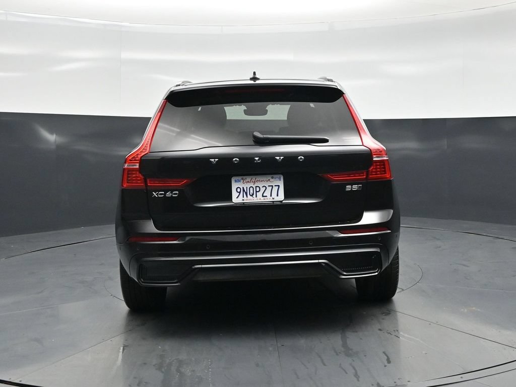 Used 2025 Volvo XC60 B5 Plus AWD/4WD image 27
