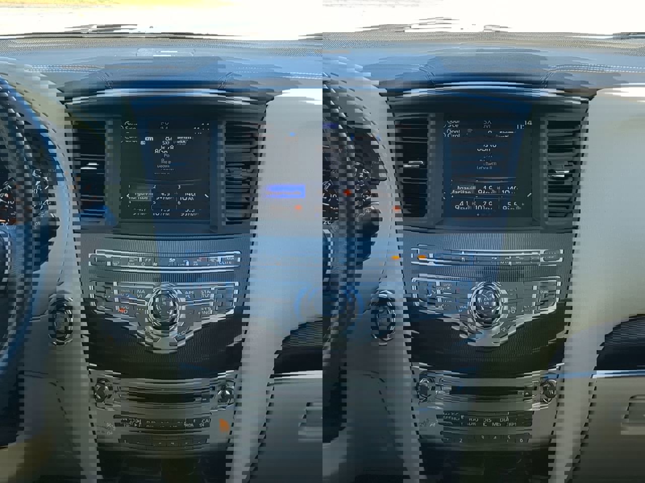 Used 2018 INFINITI QX60 FWD w/ Premium Plus Package image 16