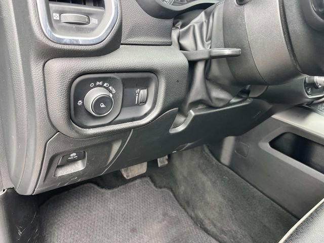 Used 2024 RAM 1500 Laramie image 28