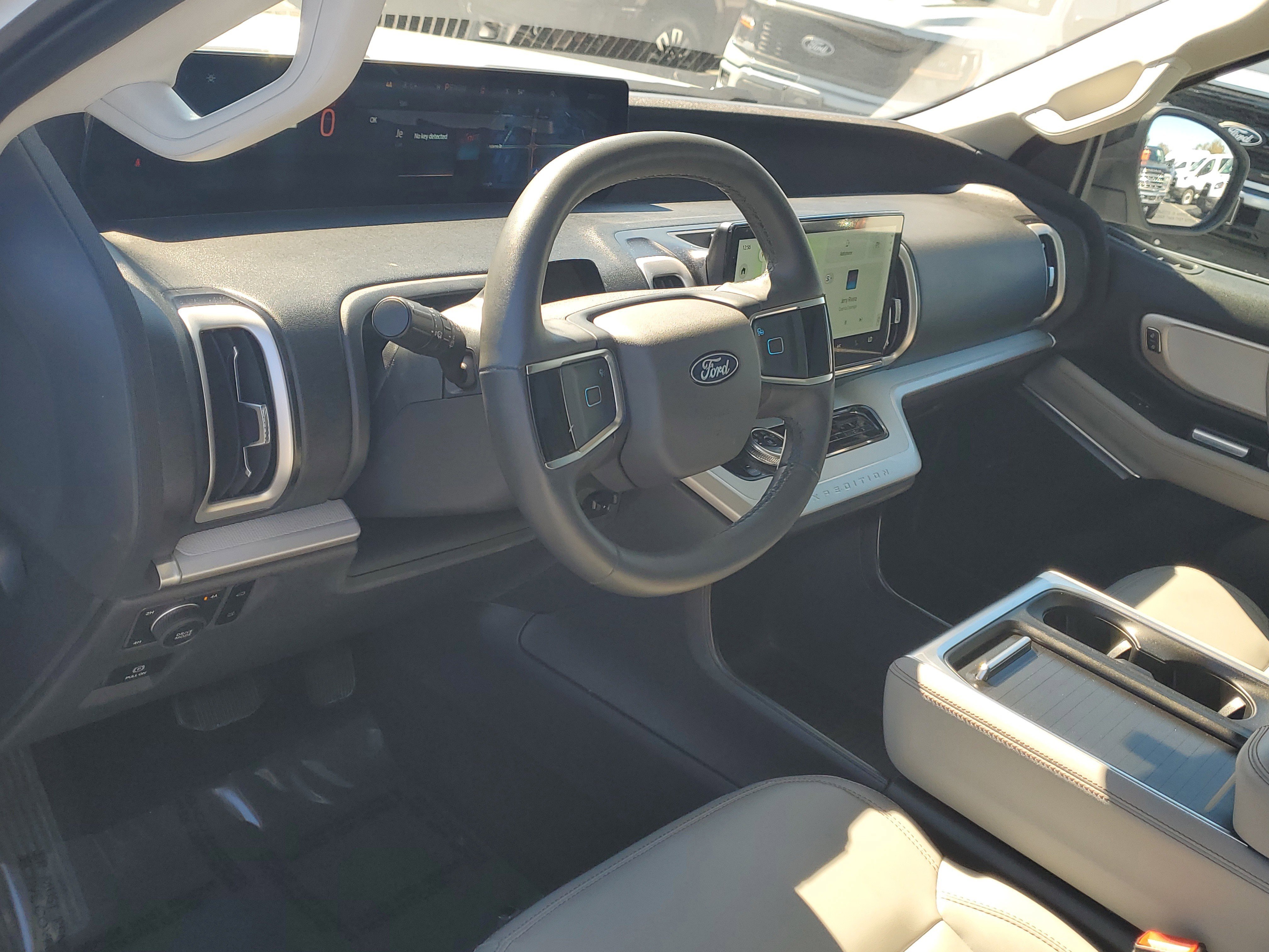 Certified 2025 Ford Expedition Max Active image 23