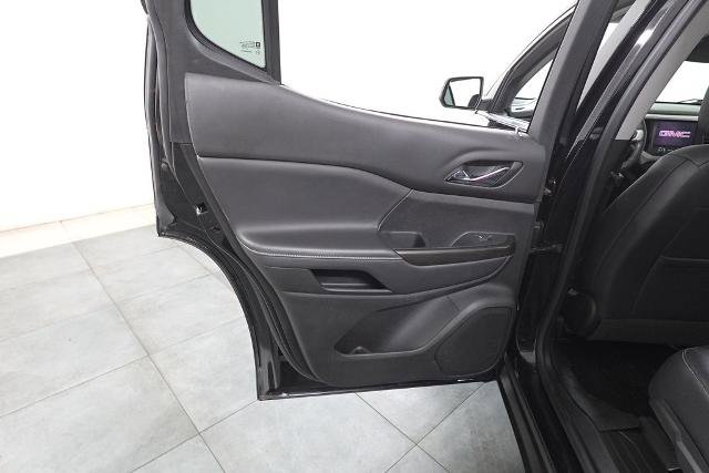 Used 2023 GMC Acadia SLT w/ Technology Package image 24