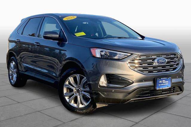 Certified 2024 Ford Edge Titanium image 2