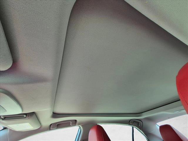 Used 2019 Toyota Camry XSE FWD image 14