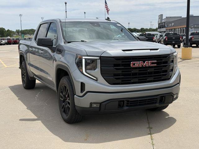 Used 2024 GMC Sierra 1500 Elevation AWD/4WD image 2