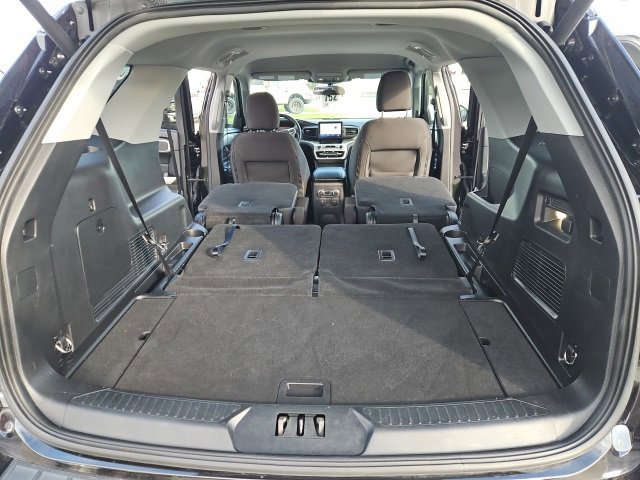 Certified 2022 Ford Explorer XLT image 8