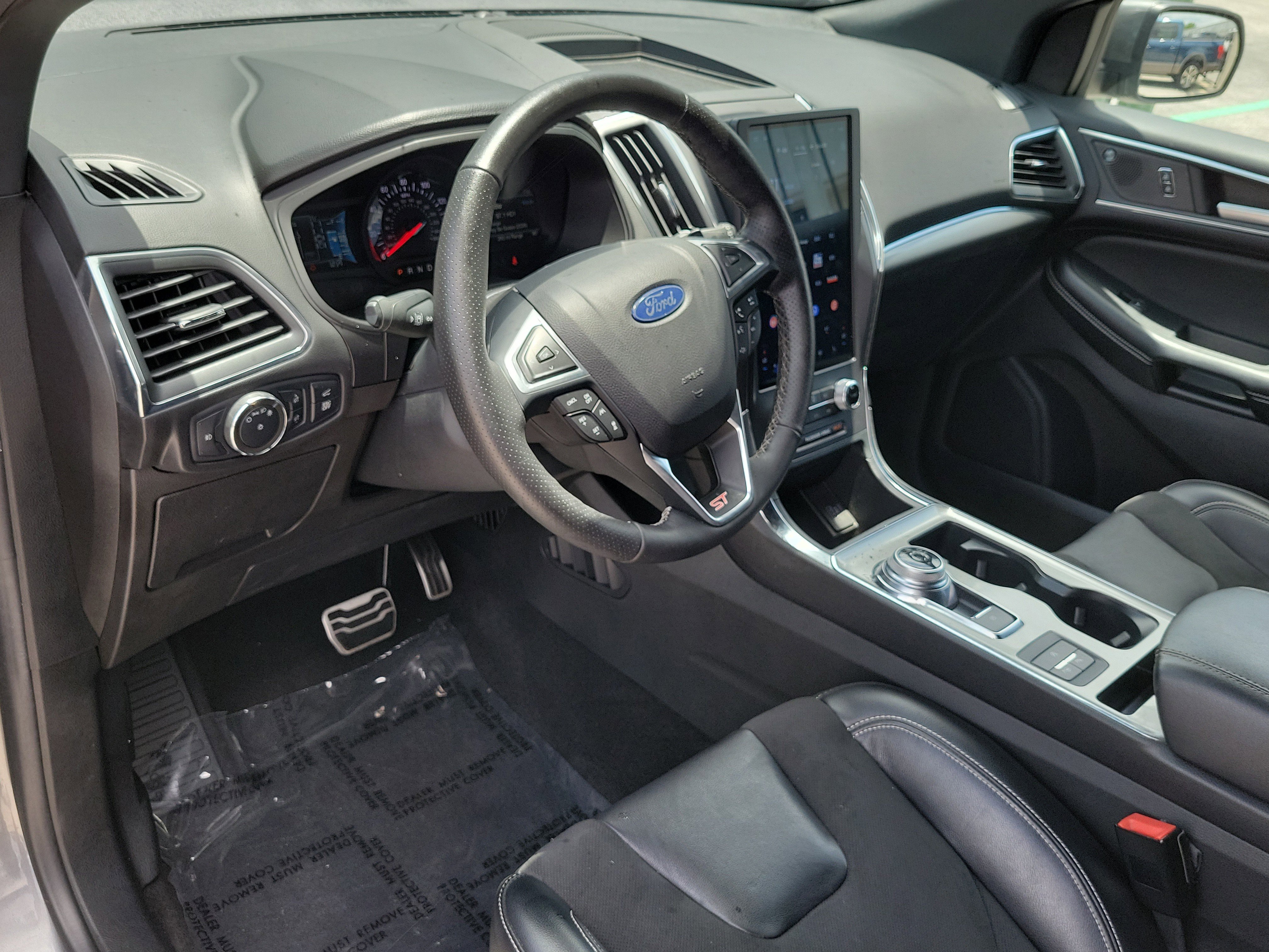 Certified 2022 Ford Edge ST w/ Equipment Group 401A AWD/4WD image 22