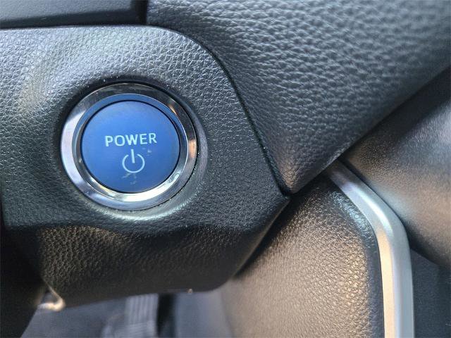 Used 2022 Toyota RAV4 XLE Premium image 23