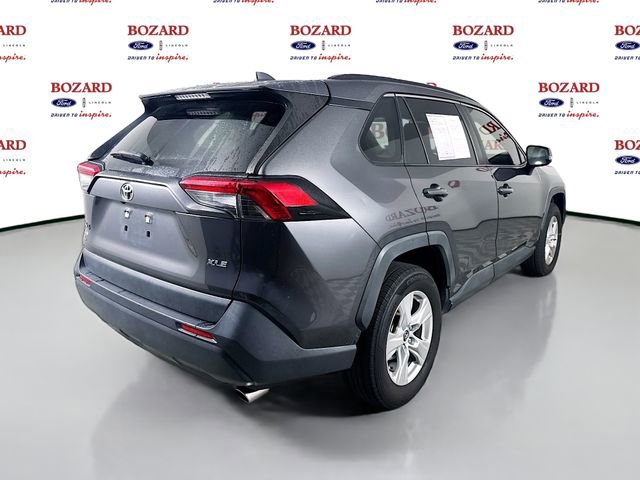 Used 2019 Toyota RAV4 XLE image 8