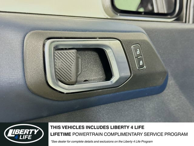 Certified 2022 Ford Bronco Outer Banks w/ Sasquatch Package image 18