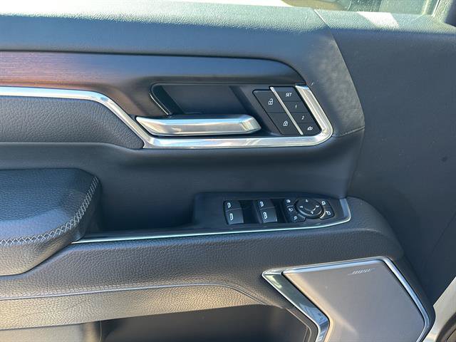 Used 2025 GMC Sierra 2500 Denali w/ Denali Reserve Package AWD/4WD image 14