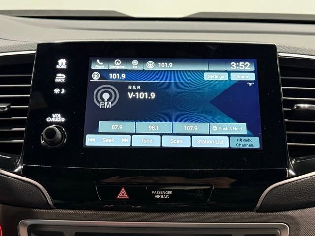 Used 2024 Honda Passport TrailSport image 26