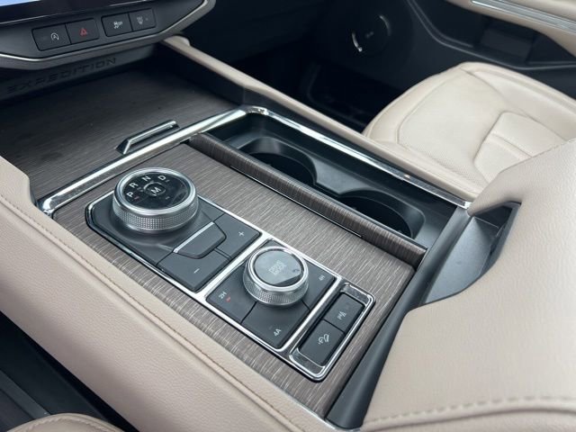 Certified 2023 Ford Expedition Limited AWD/4WD image 14