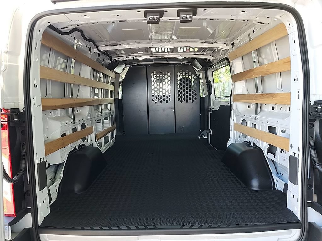 Certified 2025 Ford Transit 250 Low Roof w/ Exterior Upgrade Package RWD image 6