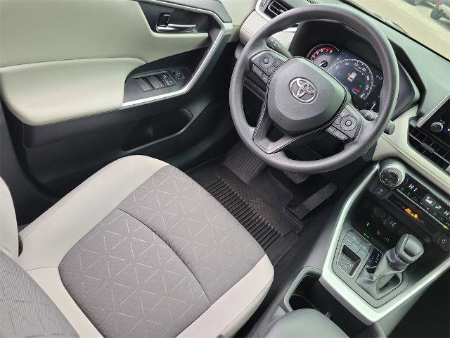 Used 2024 Toyota RAV4 XLE image 17