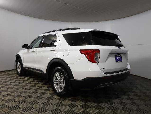 Certified 2023 Ford Explorer XLT w/ Equipment Group 202A image 2