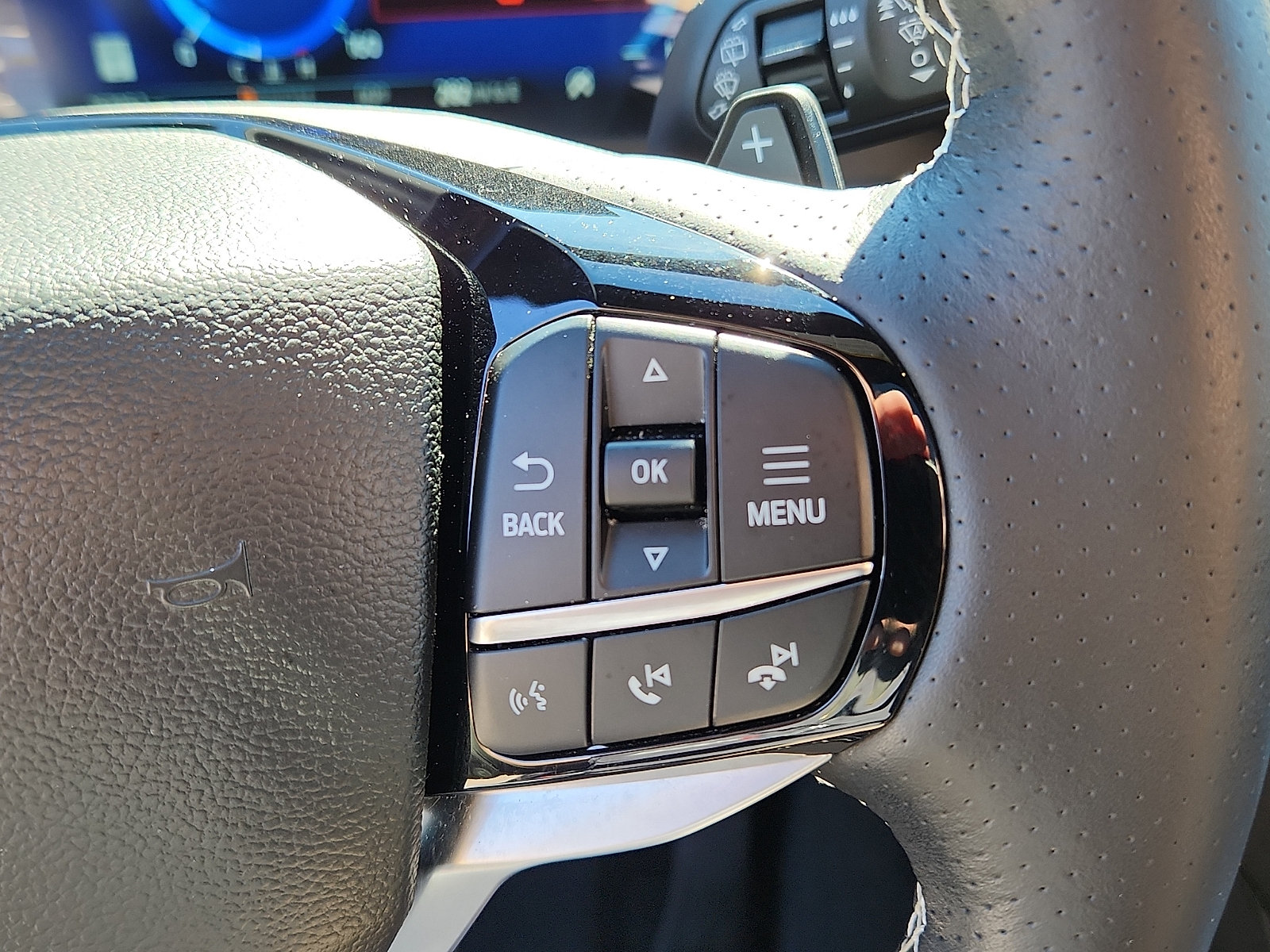 Certified 2023 Ford Explorer ST w/ Equipment Group 401A AWD/4WD image 26