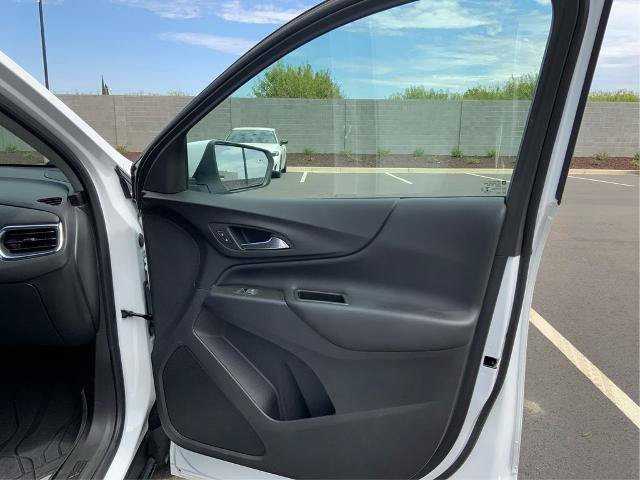 Used 2023 Chevrolet Equinox LT AWD/4WD image 22