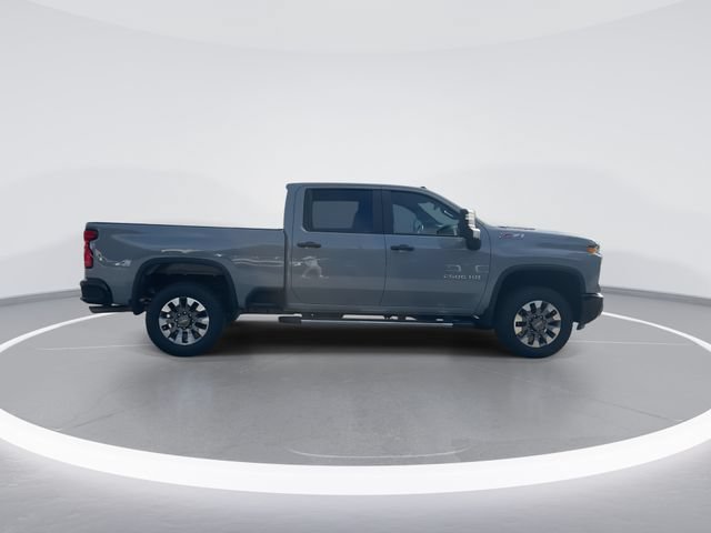 Used 2024 Chevrolet Silverado 2500 Custom w/ Custom Value Package AWD/4WD image 8
