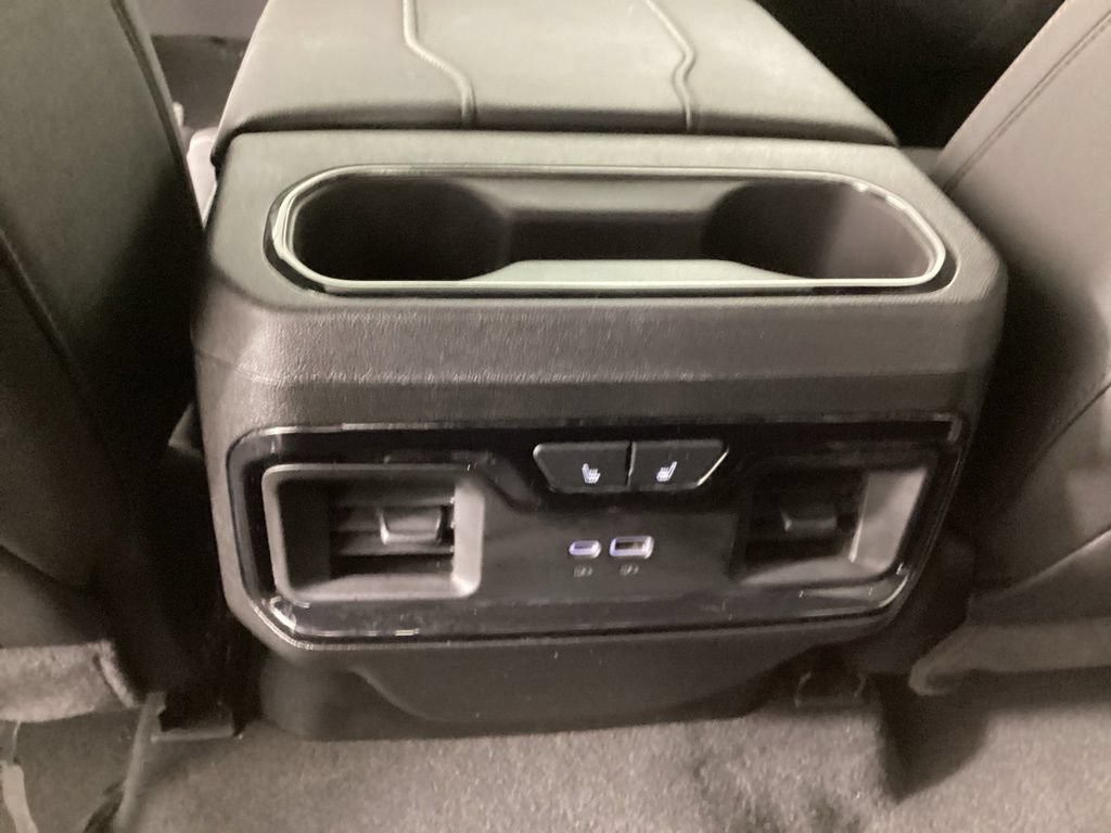 Used 2025 GMC Sierra 1500 AT4 w/ AT4 Preferred Package AWD/4WD image 36