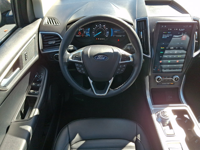 Certified 2023 Ford Edge SEL w/ Convenience Package AWD/4WD image 12