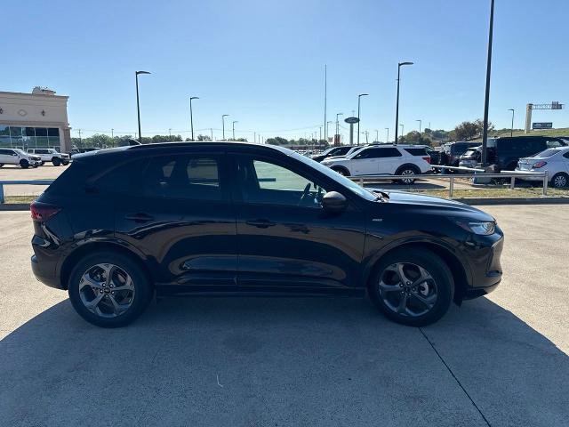 Certified 2024 Ford Escape ST-Line w/ Tech Pack #1 FWD image 17
