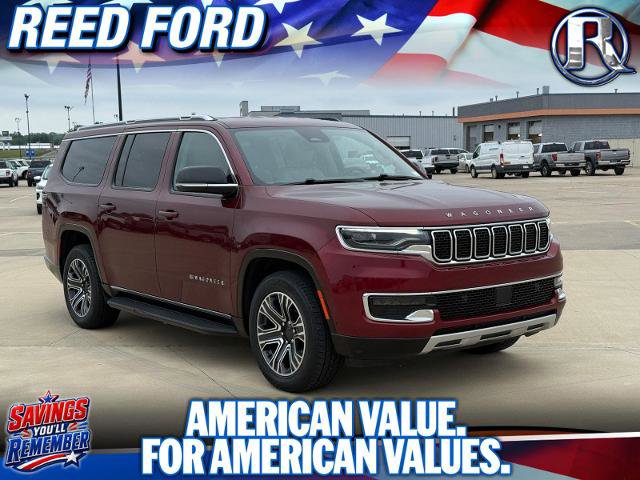 Used 2024 Jeep Wagoneer L Series II w/ Flexible Seating Group AWD/4WD image 1