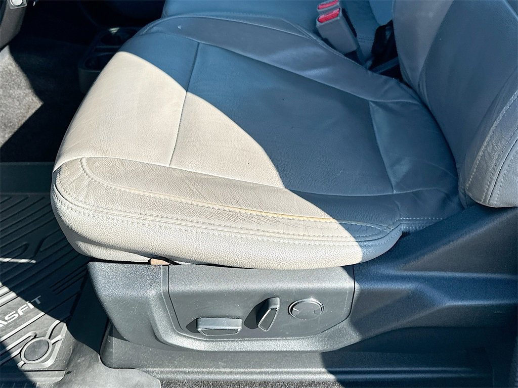 Certified 2017 Ford F150 XLT w/ Equipment Group 302A Luxury image 9