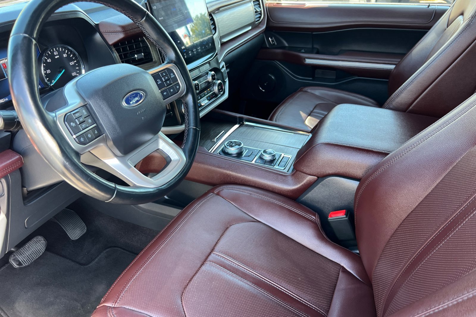 Certified 2023 Ford Expedition Limited image 11