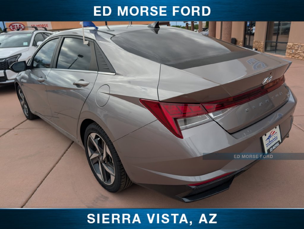 Used 2023 Hyundai Elantra Limited FWD image 7
