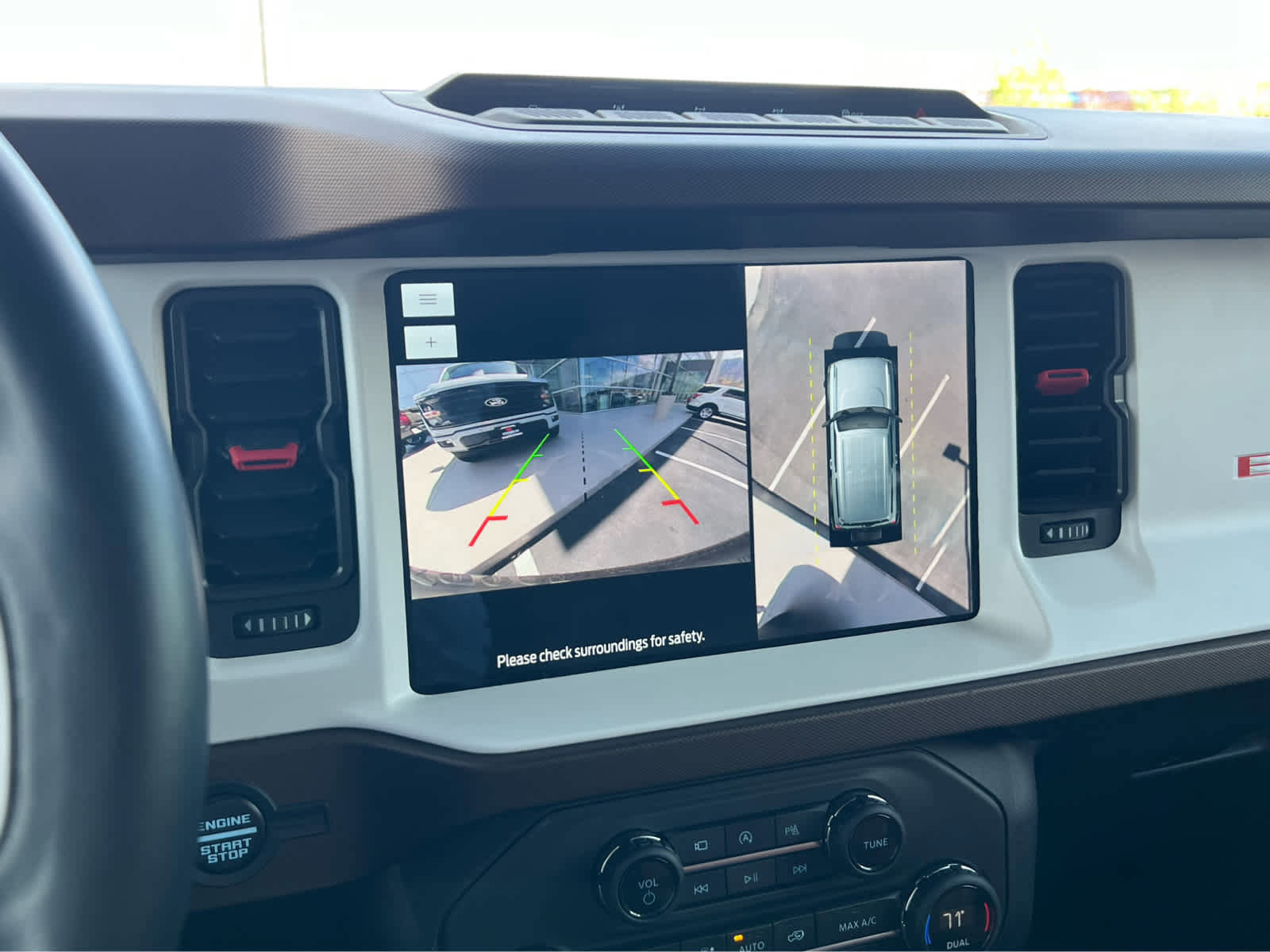 Certified 2023 Ford Bronco Heritage Edition image 37