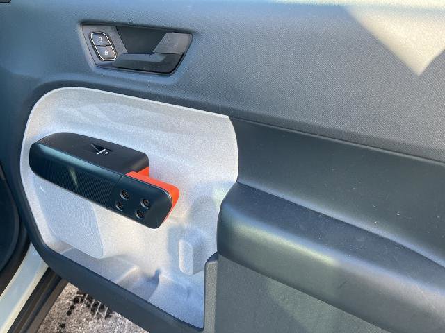 Certified 2024 Ford Maverick XLT image 13