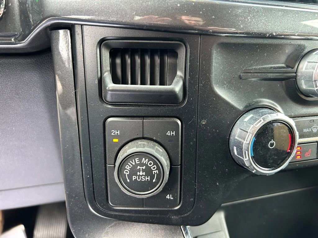 Certified 2023 Ford F150 XLT w/ Equipment Group 302A High image 31